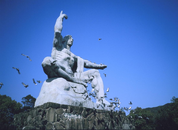 平和公園（平和祈念像・平和の泉）＿長崎市の観光スポット